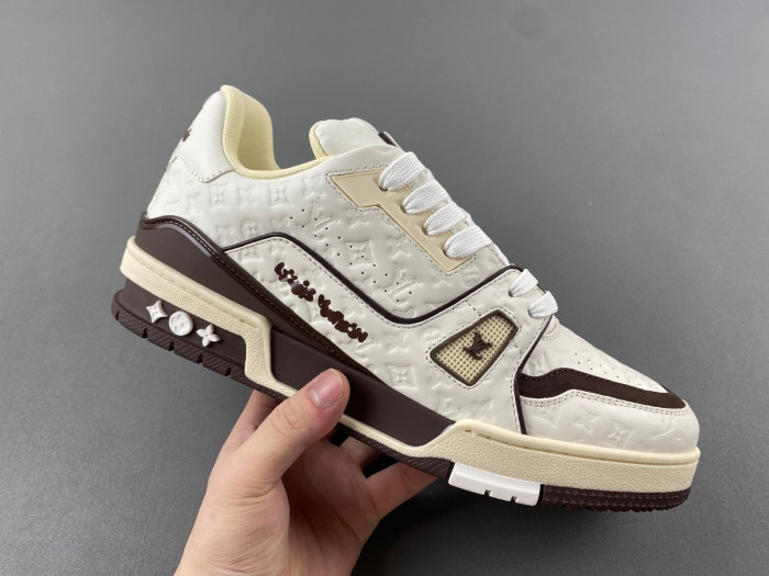 lv snekaers 110