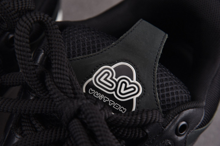 lv snekaers 114
