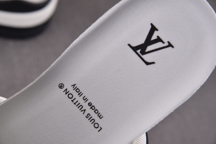 lv snekaers 75