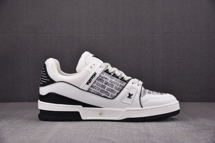 lv snekaers 75