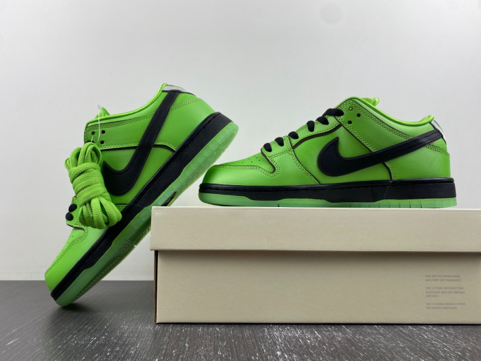 nike sb dunk low the powerpuff girls buttercup-c fz8319-300