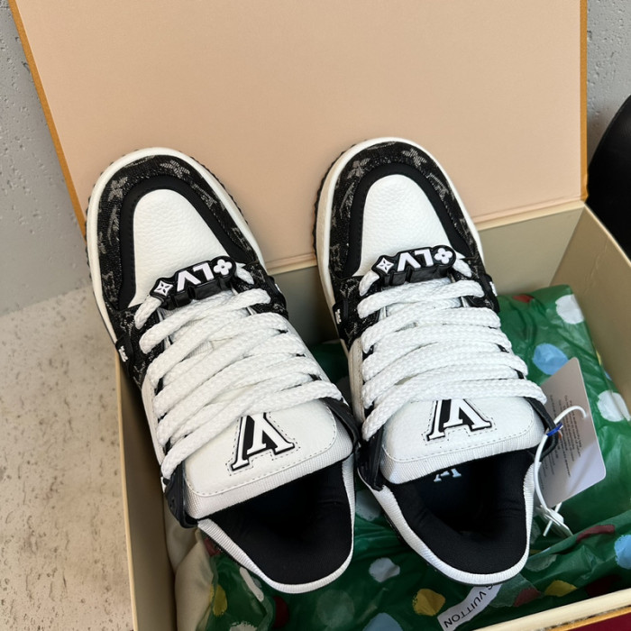 LV snekaers 193
