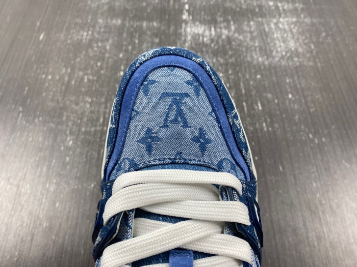 lv snekaers 103