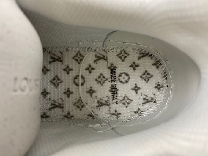 lv snekaers 103