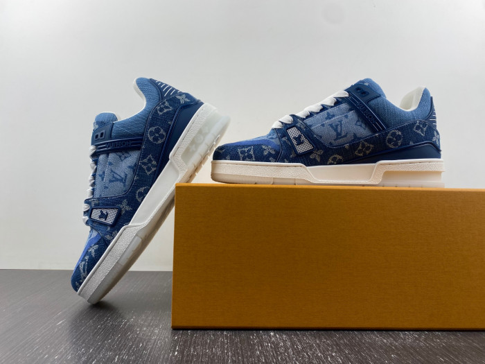 lv snekaers 103