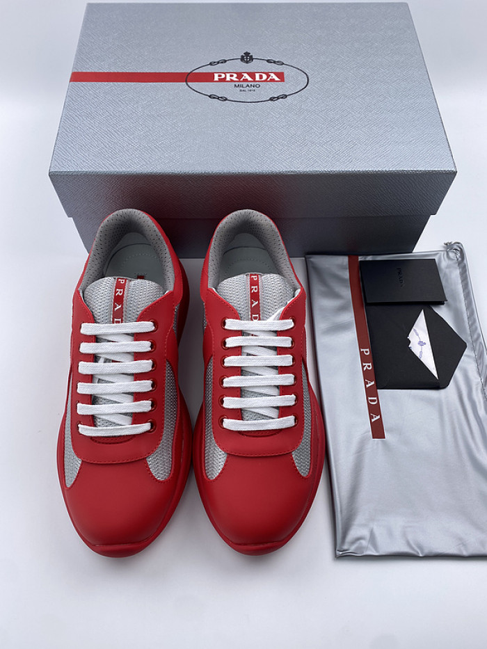Prada 028