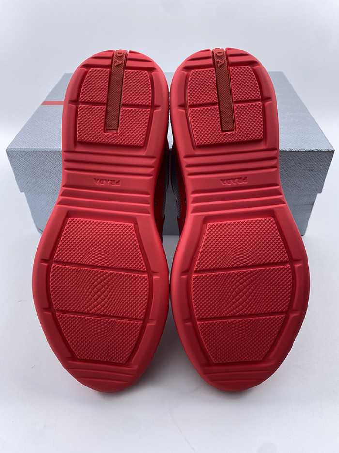 Prada 028