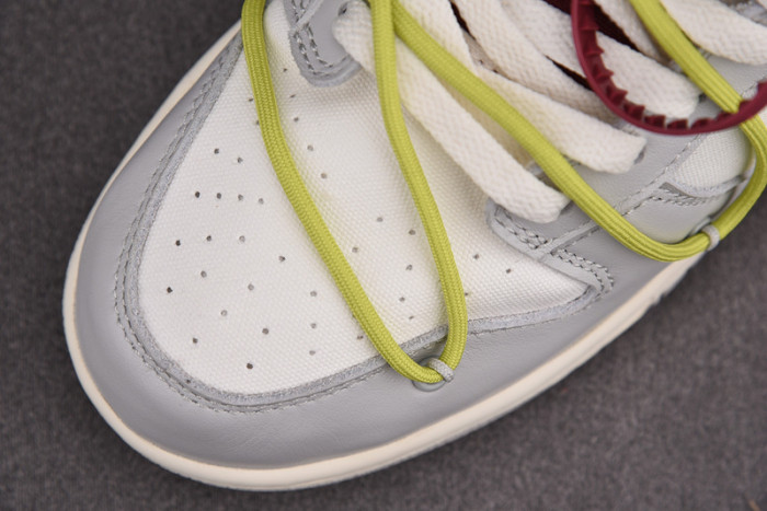 o-w x dunk low “08 of 50” dm1602-106