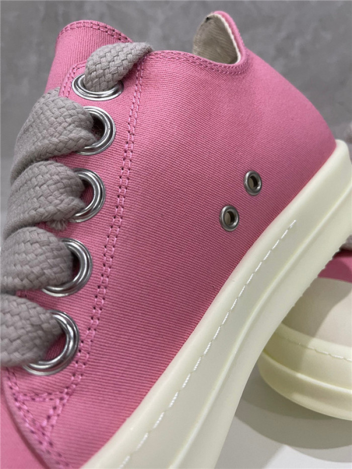 Rick Owen R000069