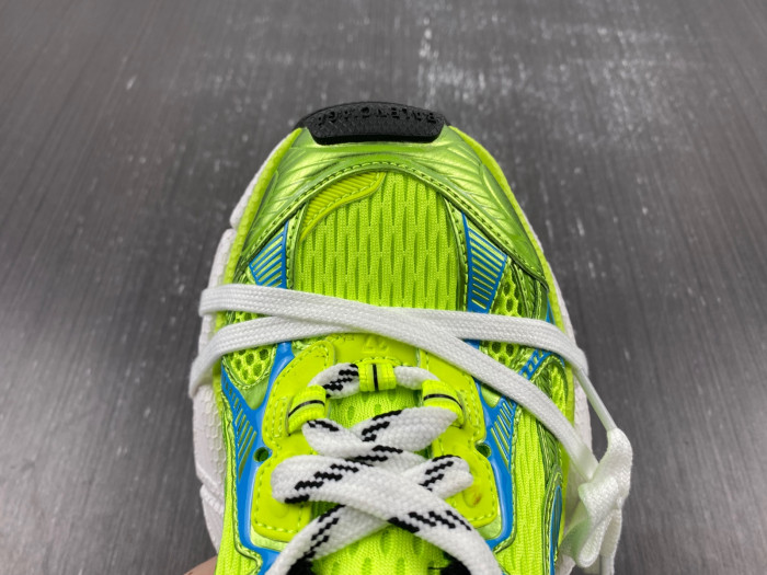iaga -phantom sneaker-22