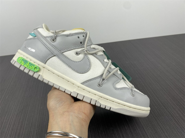 o-w x dunk low “42 of 50” dm1602-117