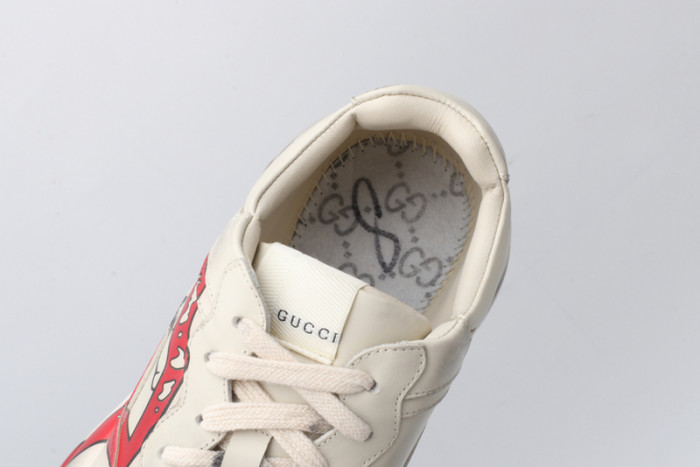 g**i rhyton vintage trainer sneaker 576965 drw00 9555