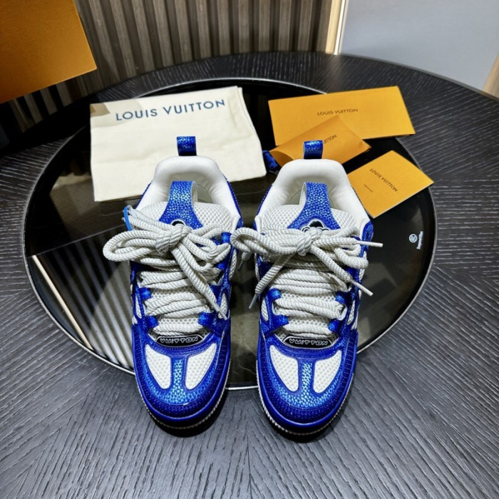 LV snekaers 230
