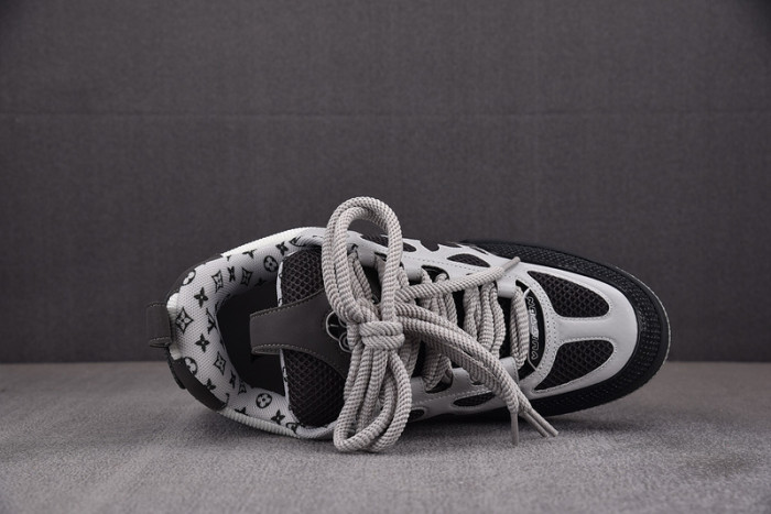 lv snekaers 112