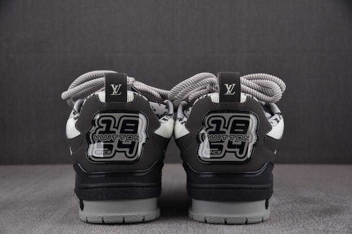 lv snekaers 112