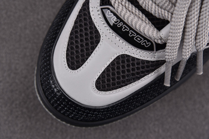lv snekaers 112
