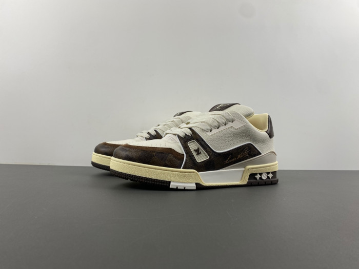 lv snekaers 109