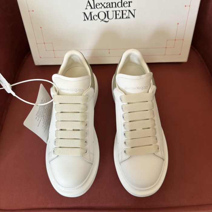 ALEXANDER MCQ75