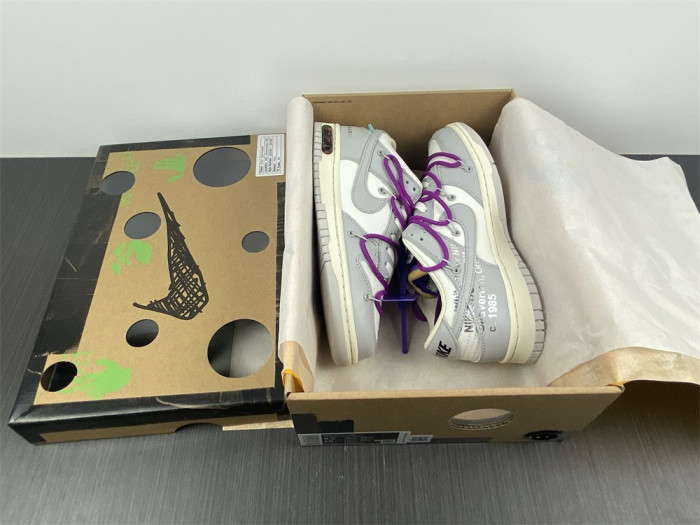 o-w x dunk low “28 of 50” dm1602-111