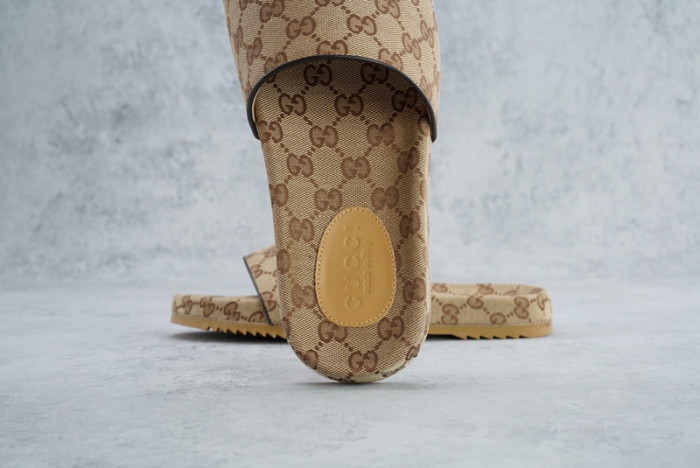 gucc* sandal89