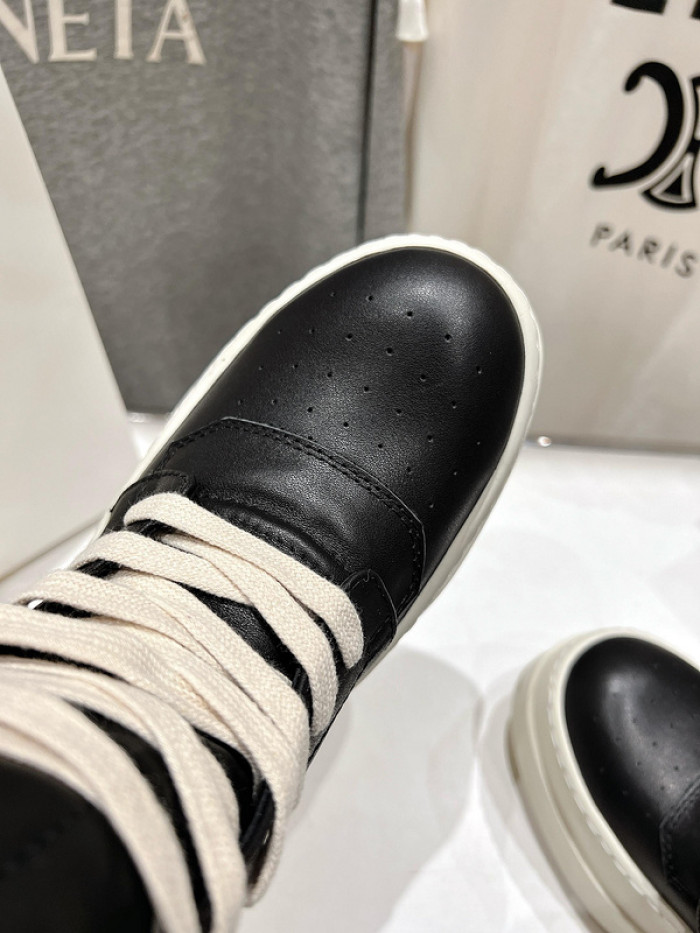 Rick Owen R000071