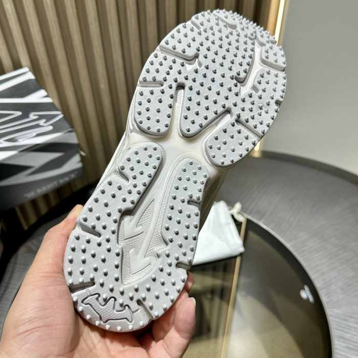 OFF-WHITE OW-53