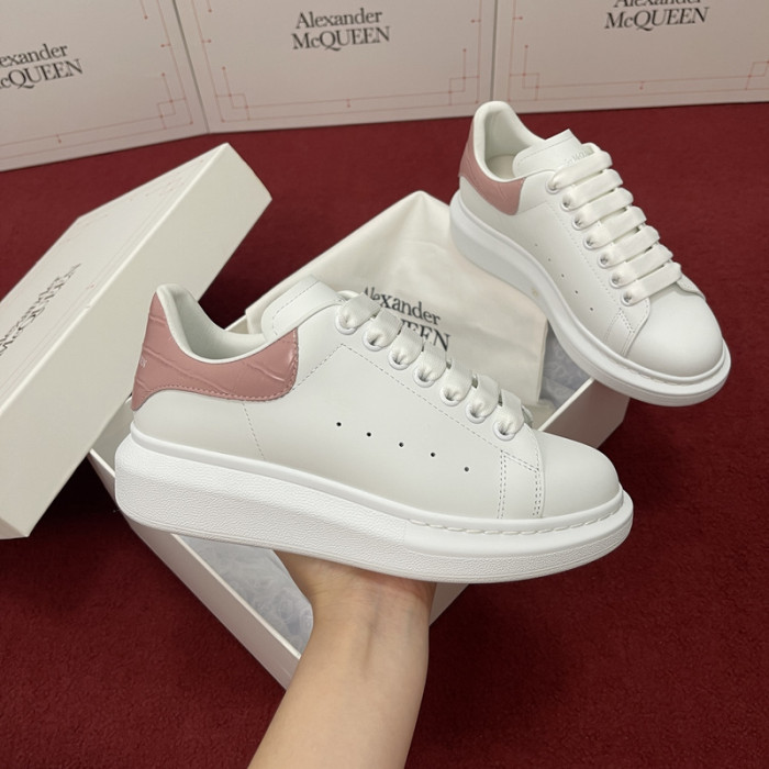 ALEXANDER MCQ81