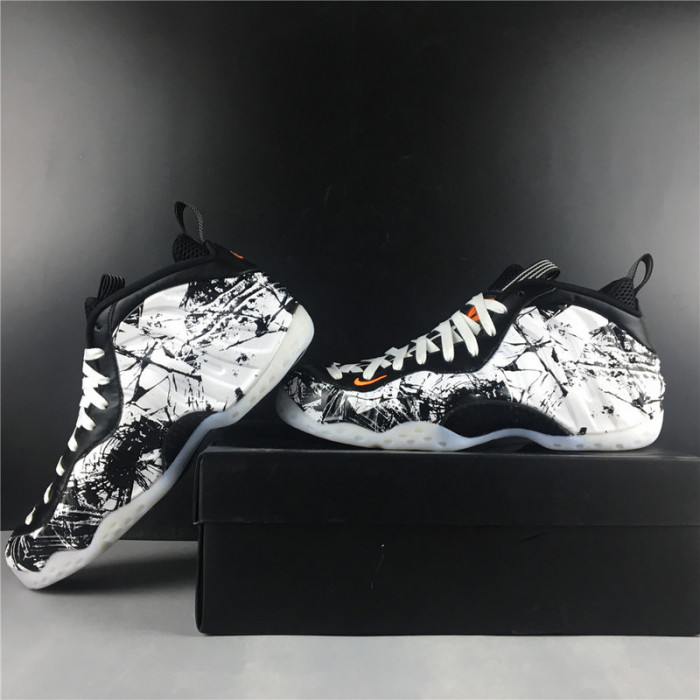 nike air foamposite one black white 314996-013