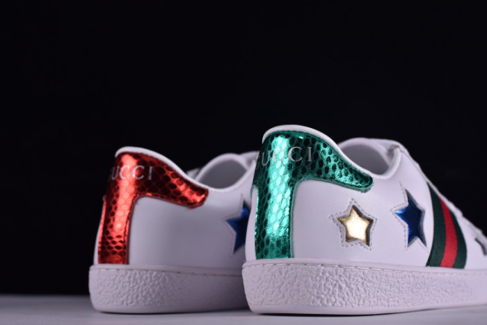 g**i ace embroidered low-top sneaker with colorful stars 431942-a38g1