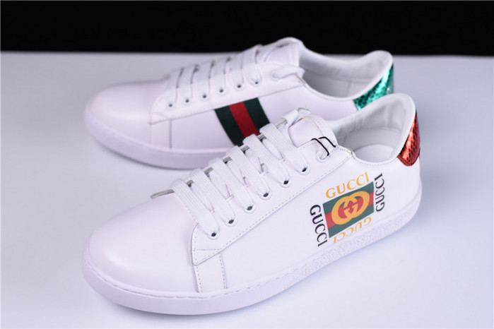 g**i ace embroidered low-top sneaker with gg logo