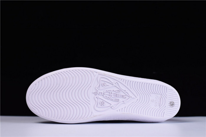 g**i ace embroidered low-top sneaker with gg logo