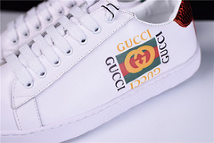 g**i ace embroidered low-top sneaker with gg logo