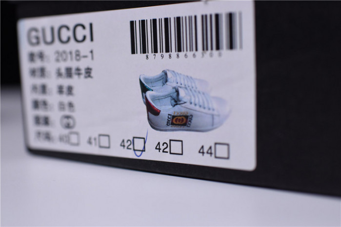 g**i ace embroidered low-top sneaker with gg logo