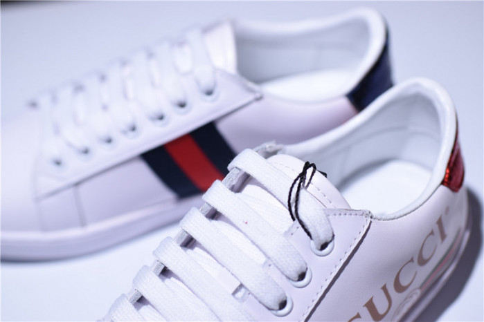 g**i ace embroidered low-top sneaker with logo