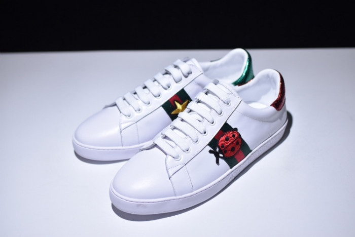 g**i ace embroidered low-top sneaker with ladybird