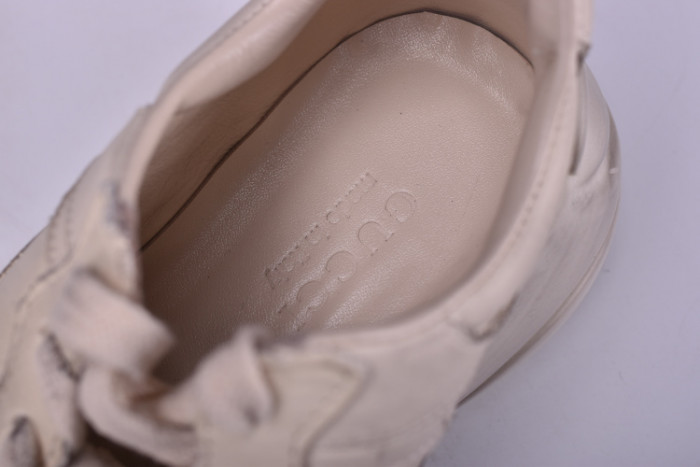 g**i rhyton vintage trainer sneaker 498917 a9l00 9522