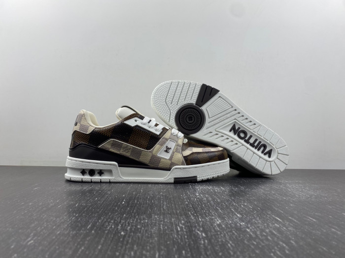 lv snekaers 106