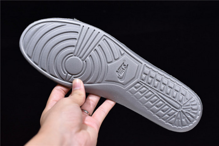 nike dunk low o-w michigan ct0856-700