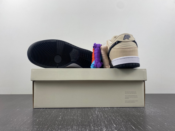 nike sb dunk low albino & preto-fd2627-200