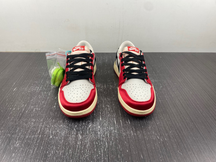 jordan 1 retro low og trophy room home-fn0432-017