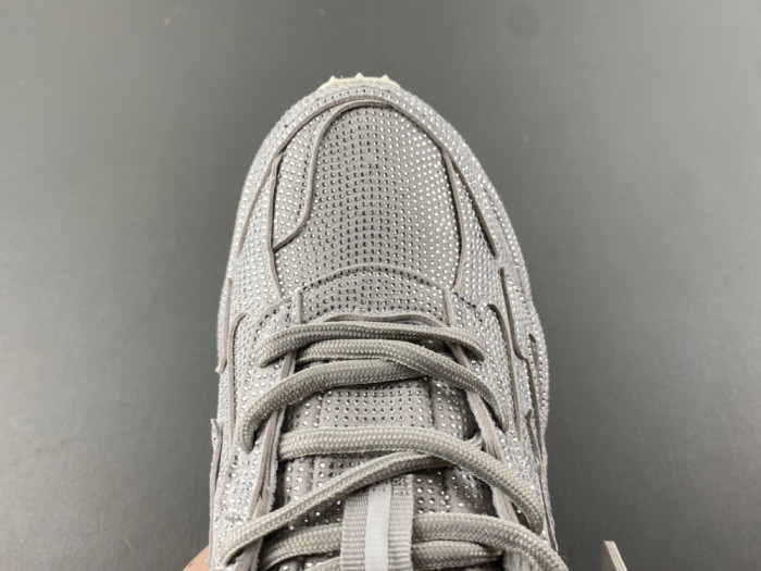 OFF-WHITE OW-61