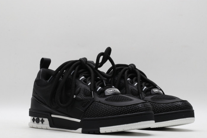 l&v snekaers 69