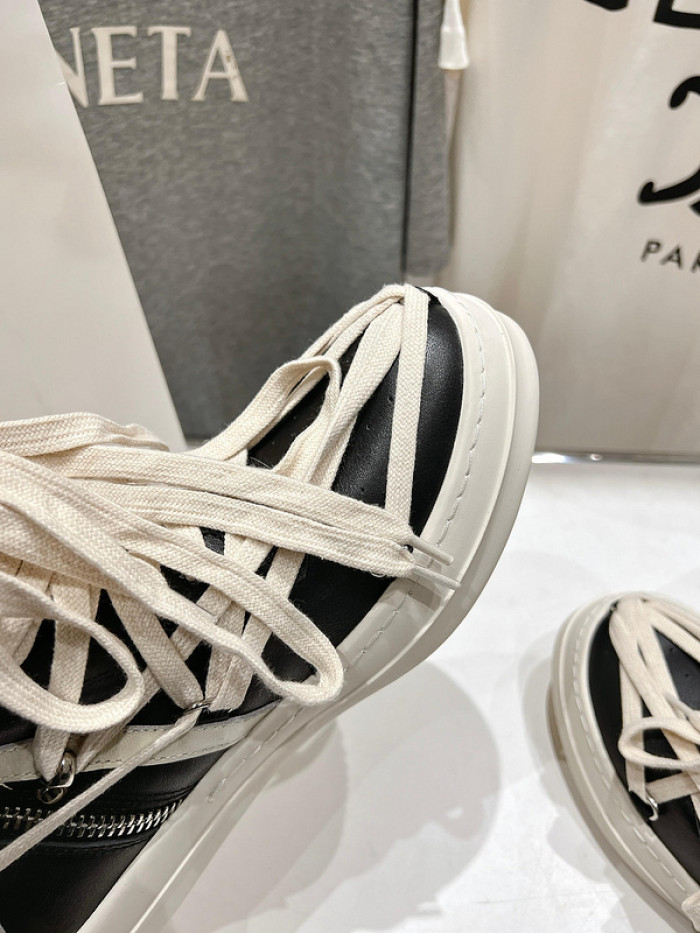 Rick Owen R000072