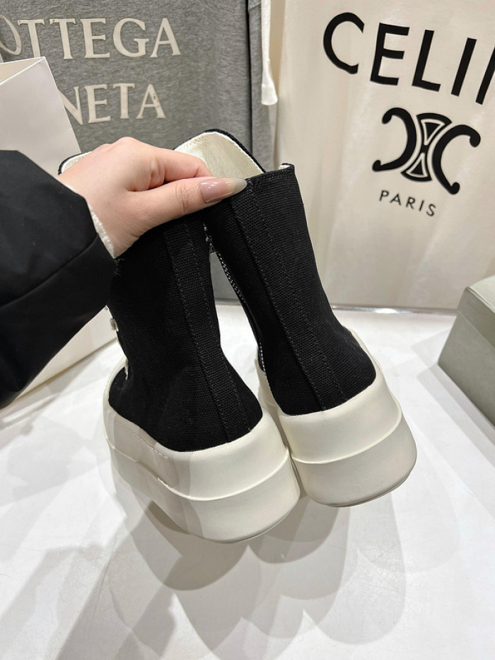 Rick Owen R000075