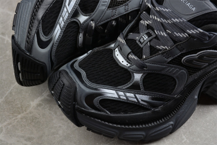 Balenciaga Sneaker -W1MV2 0125