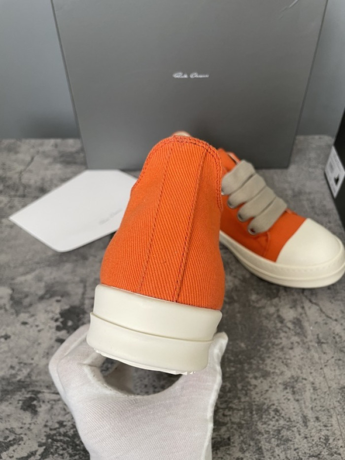 Rick Owen R0000110