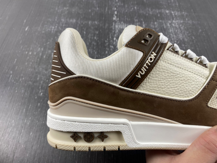lv snekaers 101