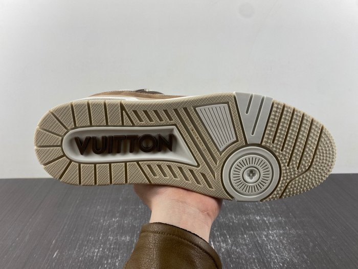 lv snekaers 101