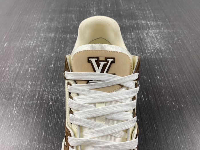 lv snekaers 101