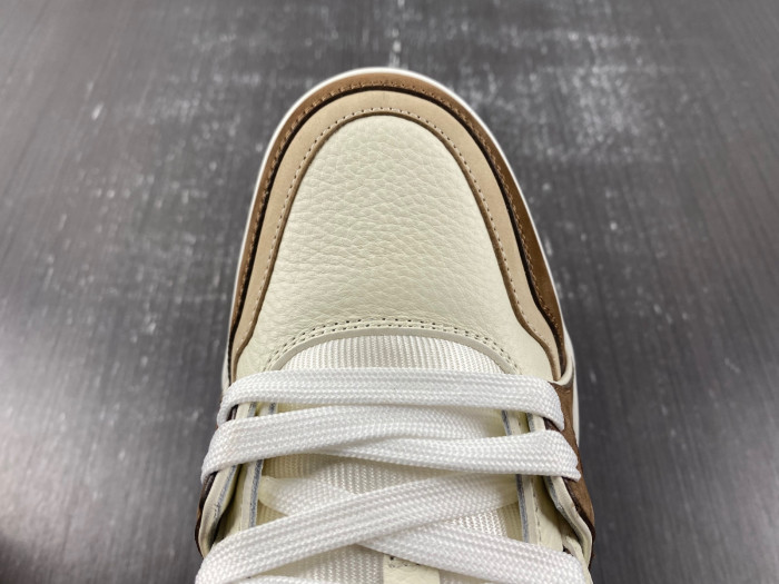 lv snekaers 101
